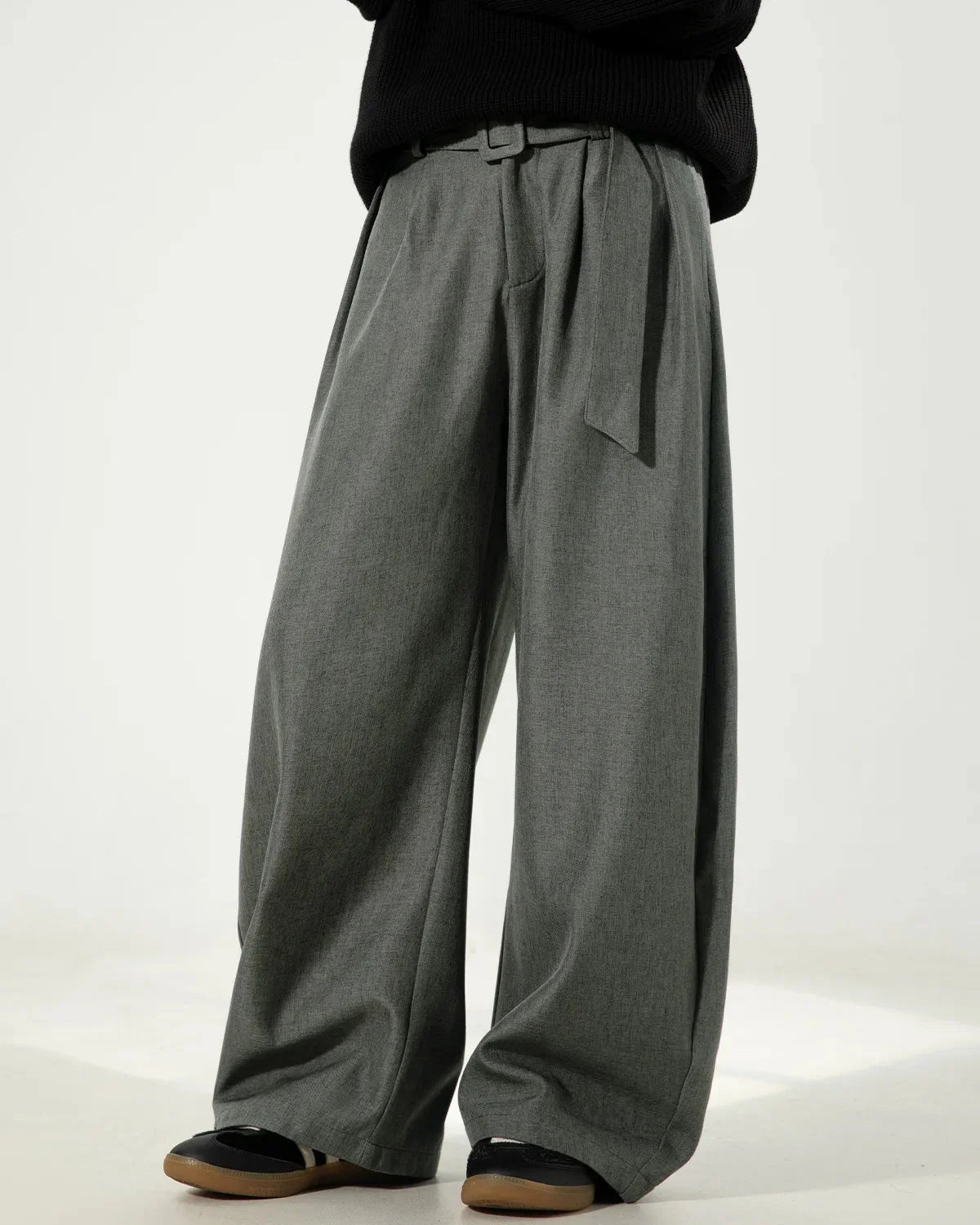 Pleated Wide Pants