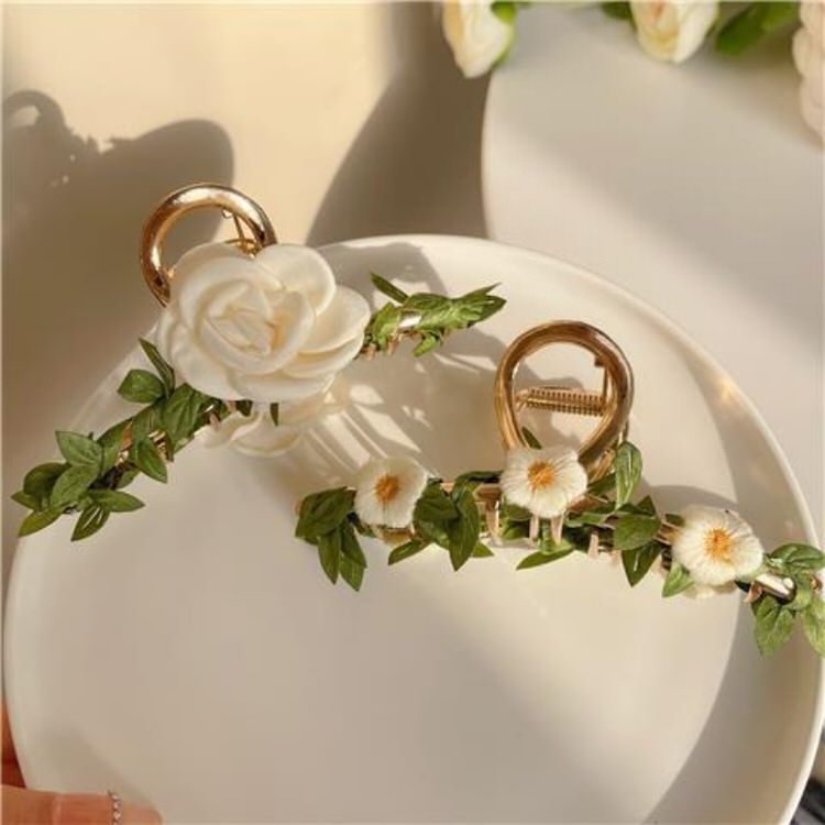 Garden Of Envy Hair Claw