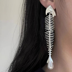Pearl Drop Fishbone Earrings